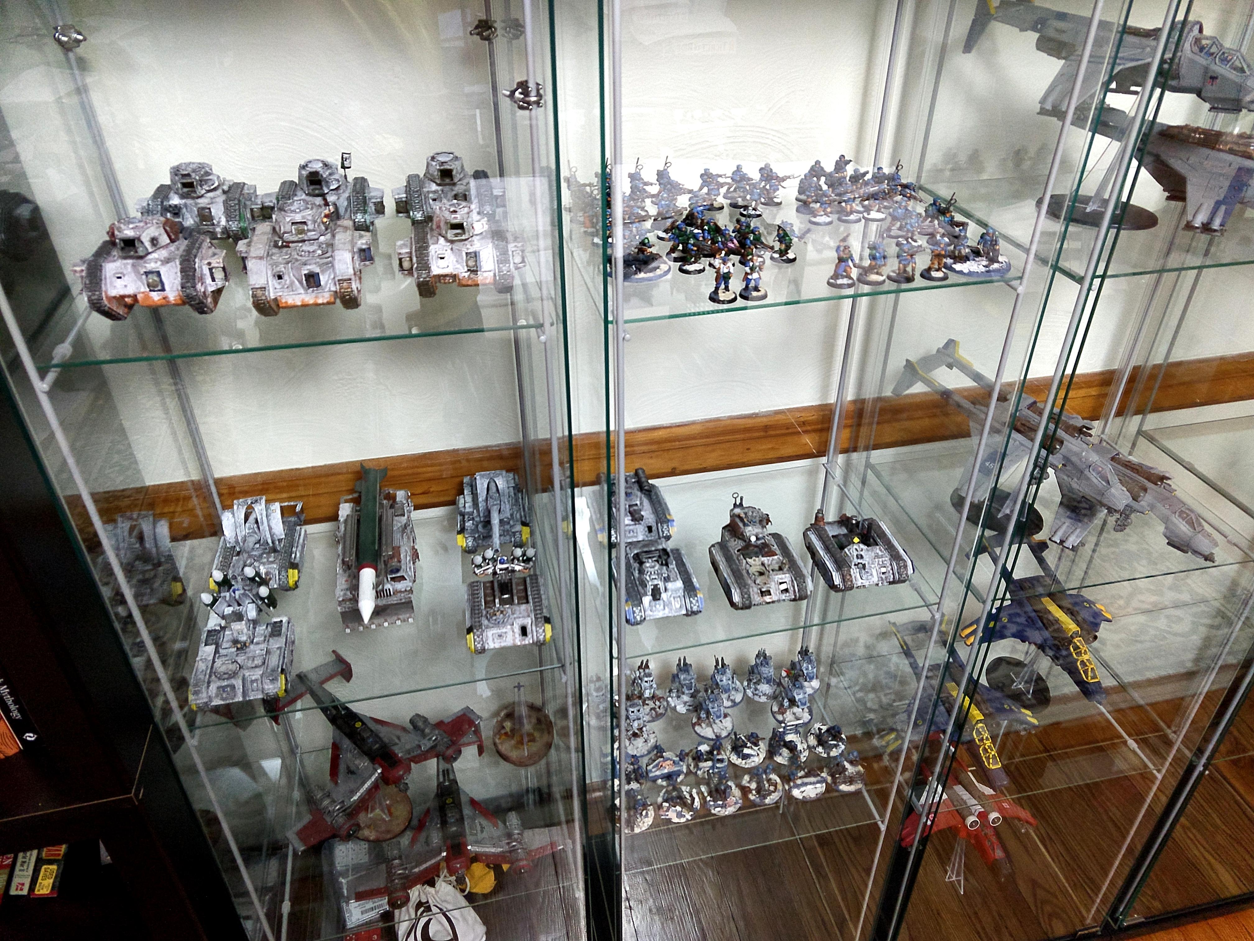 Ikea Detolf, DETOLF Shelves all in a Row With stuff! DETOLF Shelves